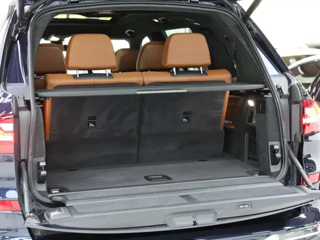 BMW X7 — Фото автомобиля 27