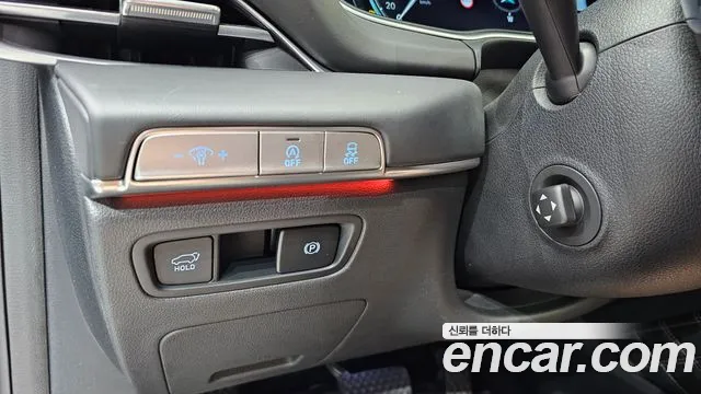 Genesis GV80 — Фото автомобиля 22