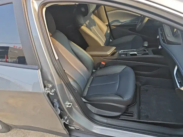 Buick Velite 6 — Фото автомобиля 24
