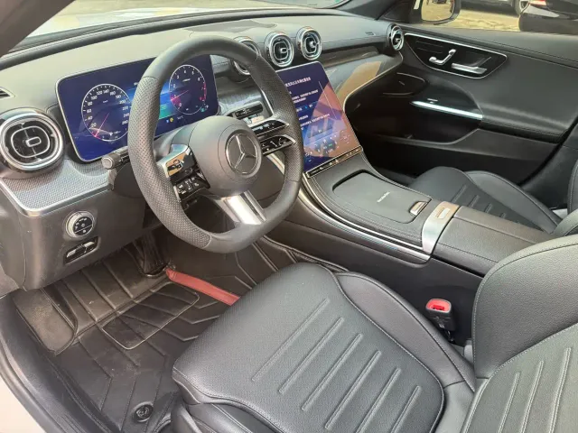 Mercedes-Benz C-Class — Фото автомобиля 6