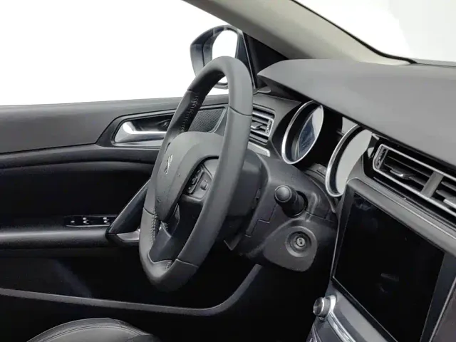 Peugeot 408 — Фото автомобиля 22