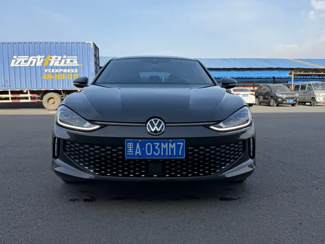 Volkswagen Lamando — Фото автомобиля 2