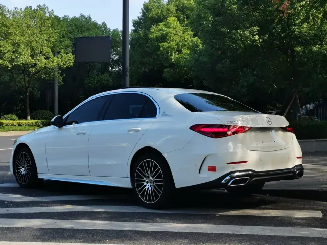Mercedes-Benz C-Class — Фото автомобиля 7