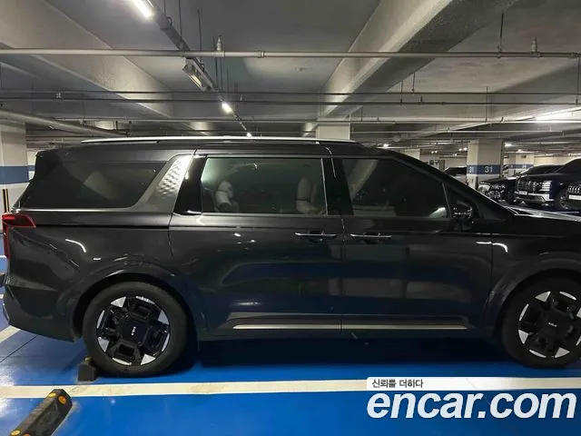 Kia Carnival 4th Gen — Фото автомобиля 3