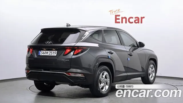 Hyundai Tucson Tucson (NX4) Дизель 2.0 4WD — Фото автомобиля 2