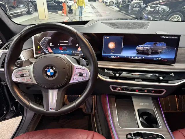 BMW X5 — Фото автомобиля 14
