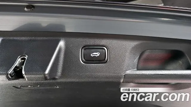 Hyundai Palisade Palisade Дизель 2.2 2WD — Фото автомобиля 20