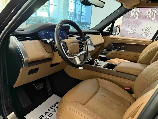 Land Rover Range Rover — Фото автомобиля 7