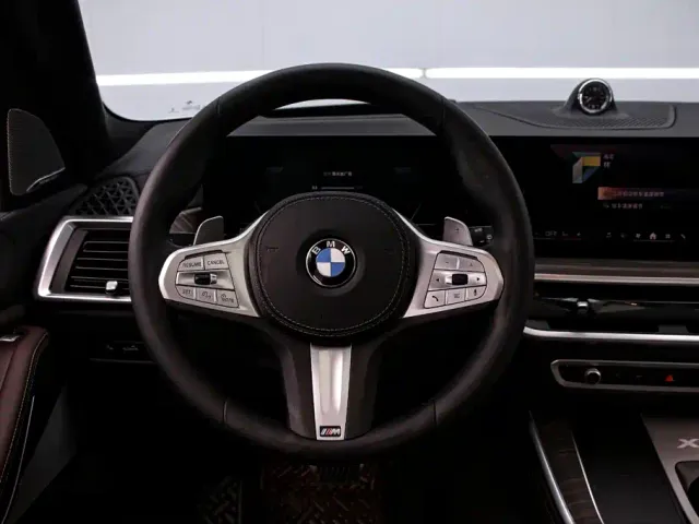 BMW X5 — Фото автомобиля 7