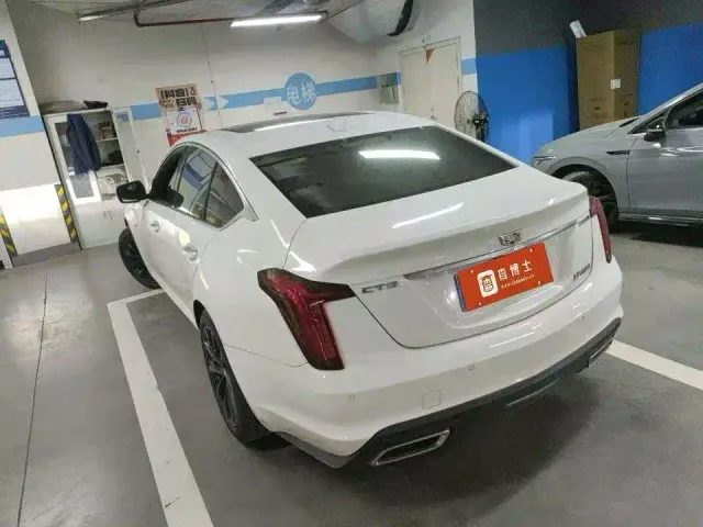 Cadillac CT5 — Фото автомобиля 4