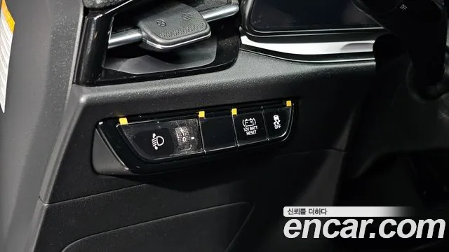 Kia Niro The All New — Фото автомобиля 24