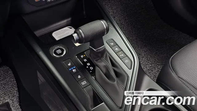 Kia Niro Generation 2 — Фото автомобиля 9