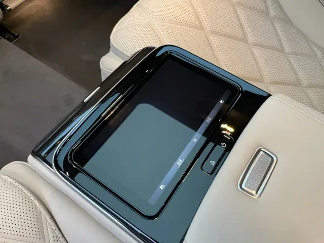 Mercedes-Benz Maybach S-Class — Фото автомобиля 14