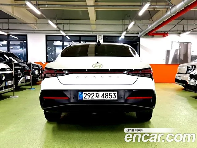 Hyundai AVANTE Новый Avante (CN7) — Фото автомобиля 4