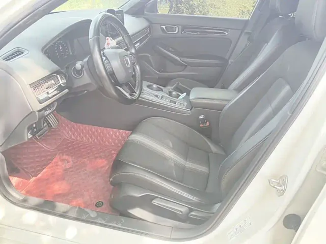 Honda Civic — Фото автомобиля 10