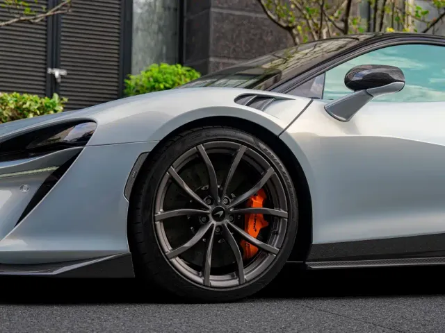 McLaren Artura — Фото автомобиля 7