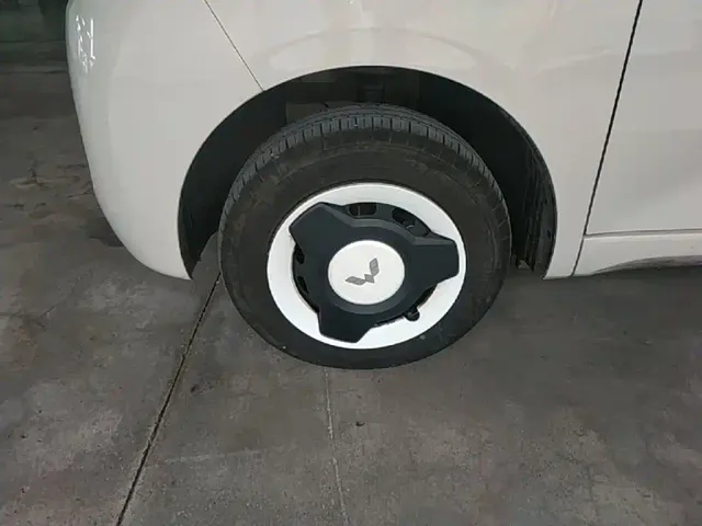 Wuling Hongguang Mini EV — Фото автомобиля 22