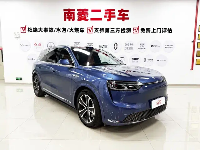 Aito M7 — Фото автомобиля 3