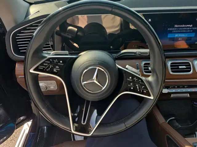 Mercedes-Benz GLS-Class — Фото автомобиля 15