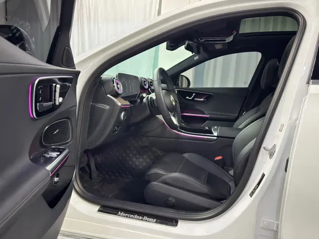 Mercedes-Benz C-Class — Фото автомобиля 11