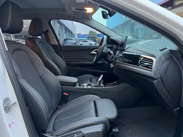 BMW 1 Series — Фото автомобиля 9