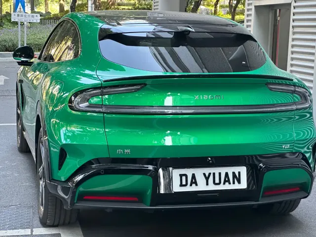 Xiaomi SU7 — Фото автомобиля 7