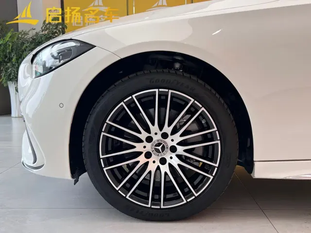 Mercedes-Benz C-Class — Фото автомобиля 5