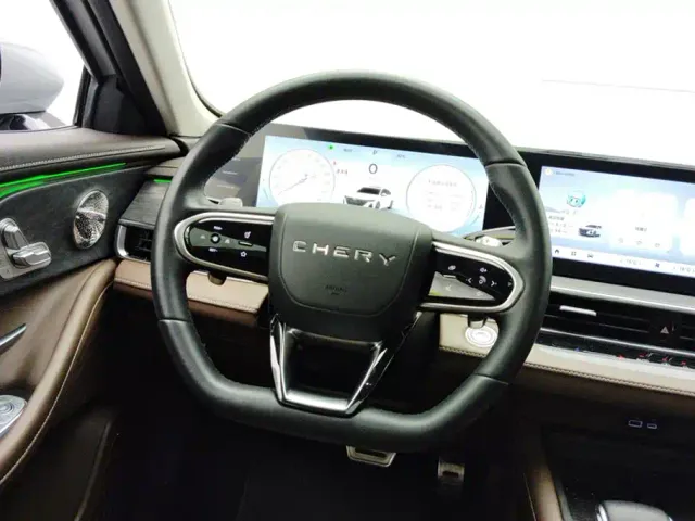 Chery Arrizo 8 — Фото автомобиля 15