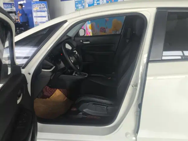 Honda Fit — Фото автомобиля 9