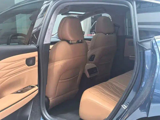 Geely Galaxy Xingyao 8 — Фото автомобиля 7