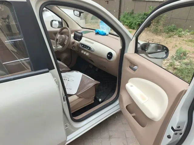 Wuling Hongguang Mini EV — Фото автомобиля 16
