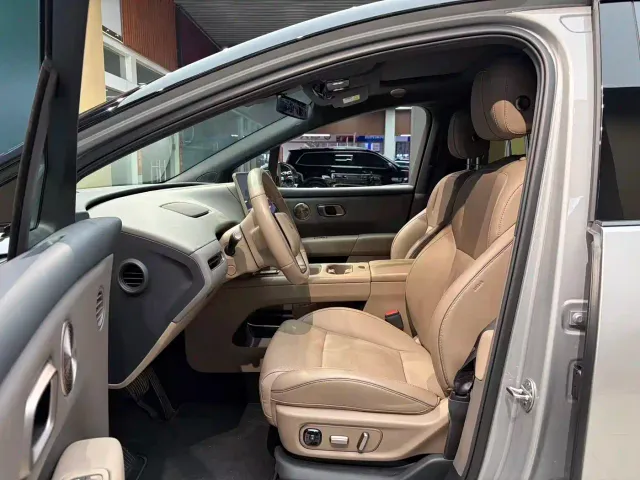Li Auto i6 — Фото автомобиля 7