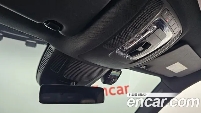 Mercedes-Benz GLS-Class — Фото автомобиля 25