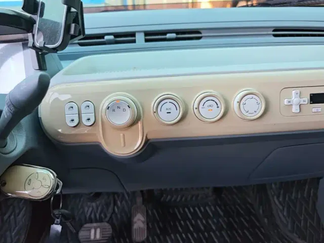 Besturn Bestune Pony 2025 222km Lightning Horse — Фото автомобиля 12
