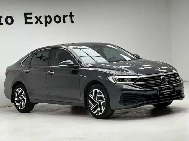 Volkswagen Sagitar — Фото автомобиля 3