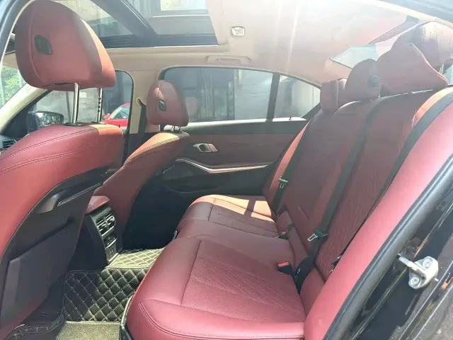 BMW 3 Series — Фото автомобиля 5