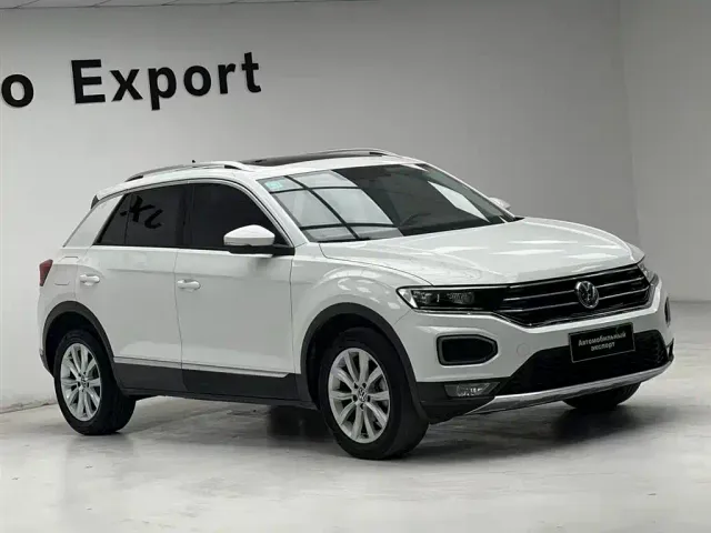 Volkswagen T-Roc — Фото автомобиля 3