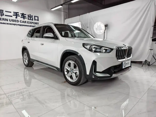 BMW X1 — Фото автомобиля 3