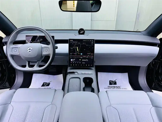 Nio ET5 — Фото автомобиля 9