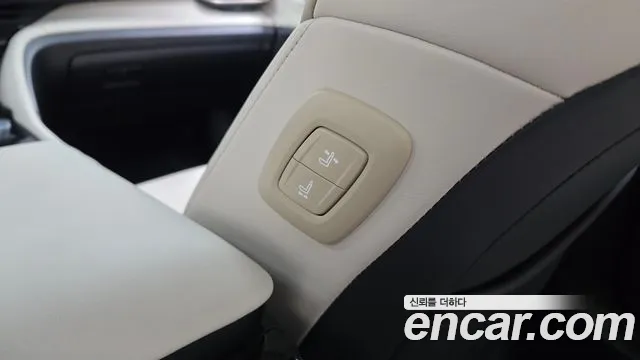 Toyota Crown — Фото автомобиля 27