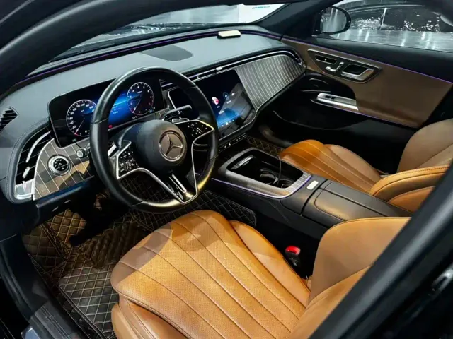 Mercedes-Benz E-Class — Фото автомобиля 9