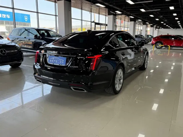 Cadillac CT5 — Фото автомобиля 4