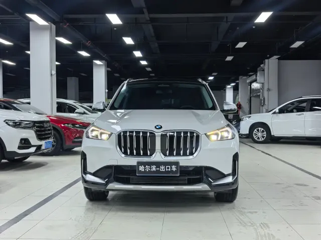 BMW X1 — Фото автомобиля 2