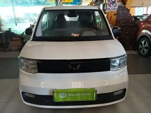 Wuling Hongguang Mini EV — Фото автомобиля 2