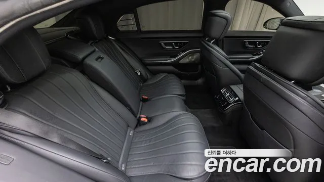 Mercedes-Benz S-Class — Фото автомобиля 10