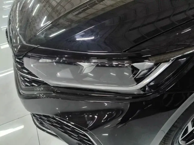 Volkswagen Passat — Фото автомобиля 11
