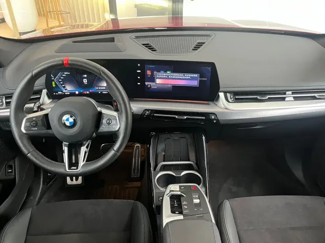 BMW X1 — Фото автомобиля 10