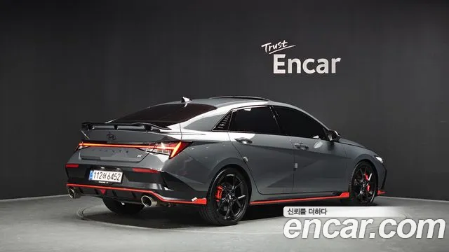 Hyundai AVANTE — Фото автомобиля 2