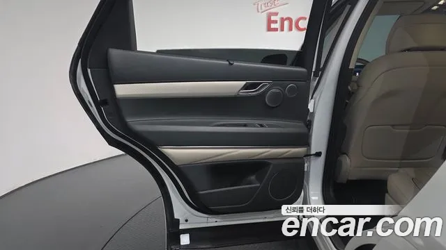 Genesis GV80 — Фото автомобиля 14