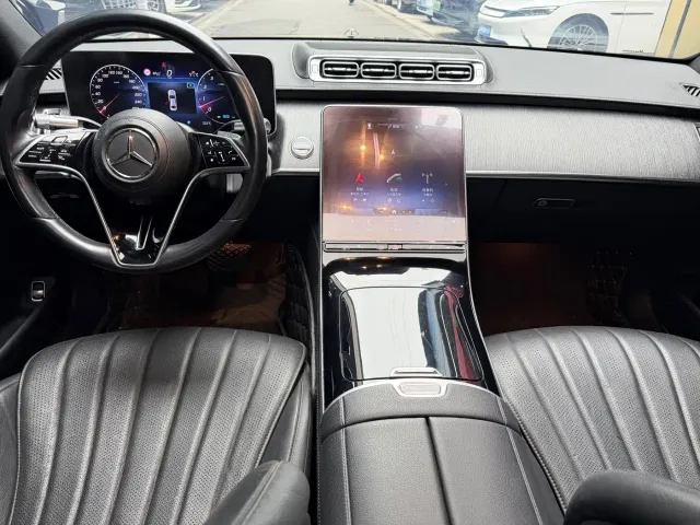 Mercedes-Benz S-Class — Фото автомобиля 20